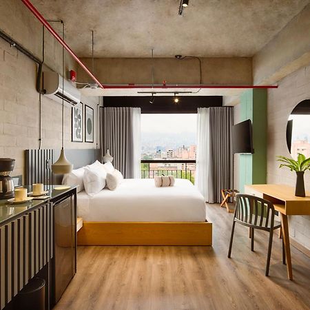 Urbit Social Lofts Hotel Medellin Exterior photo